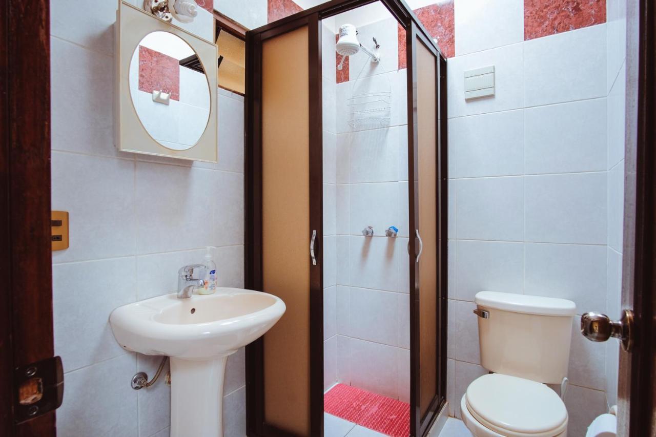 La Maison Martinet Uyuní Extérieur photo